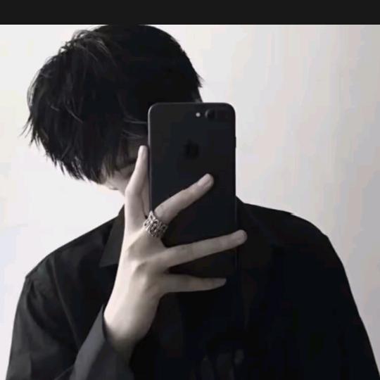 陳先生。