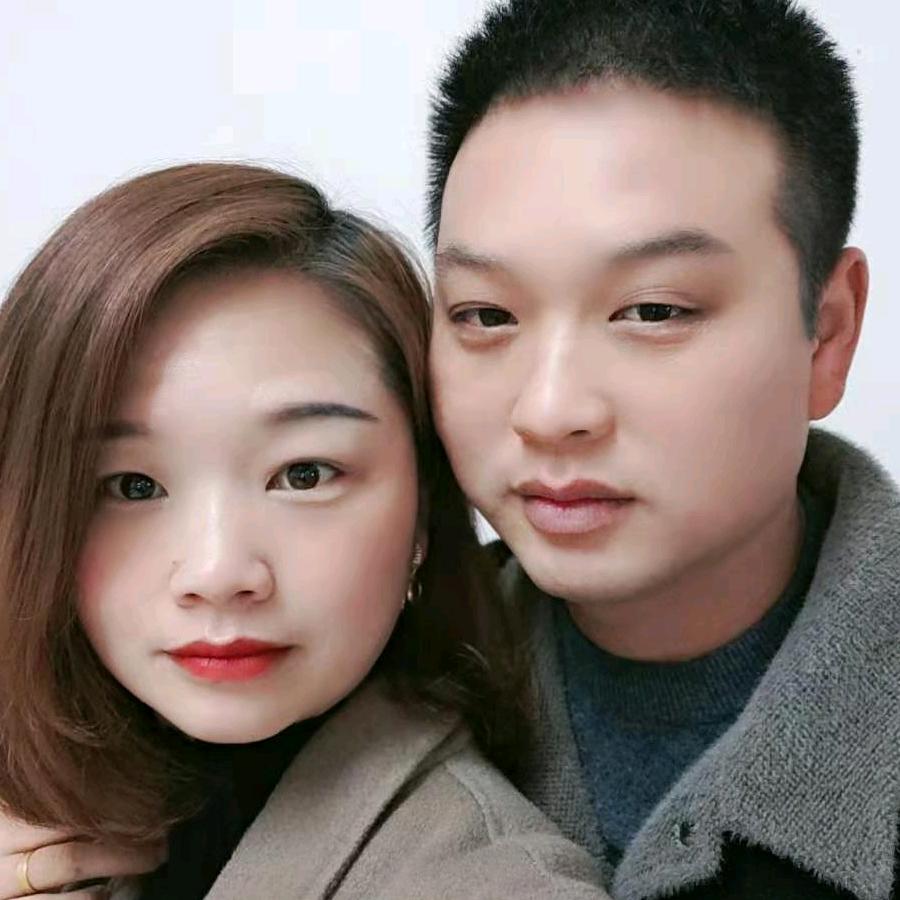 胡亮