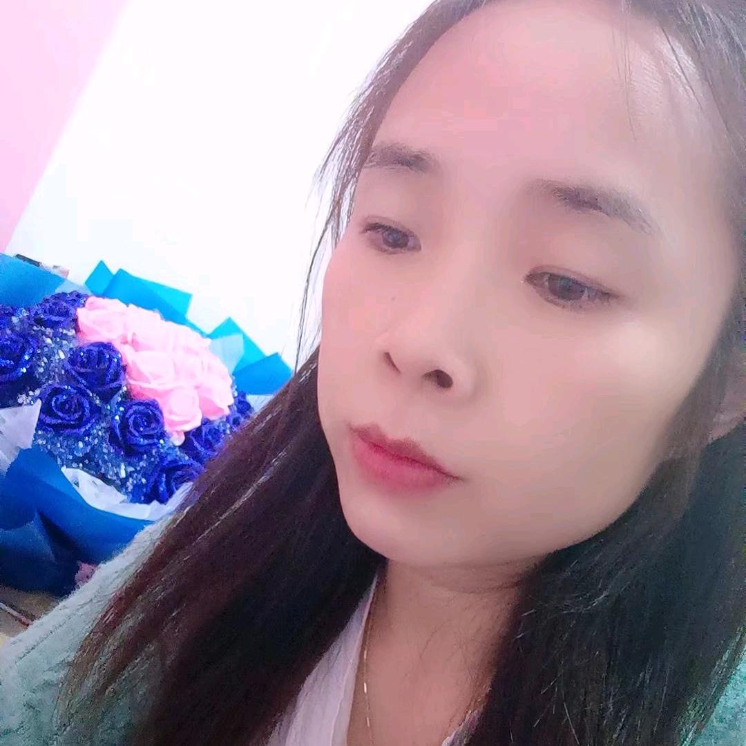 芳芳  💥💥