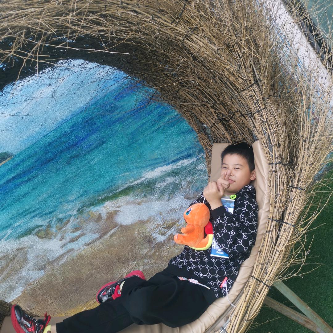 StrongKing王强（打不死的小强）