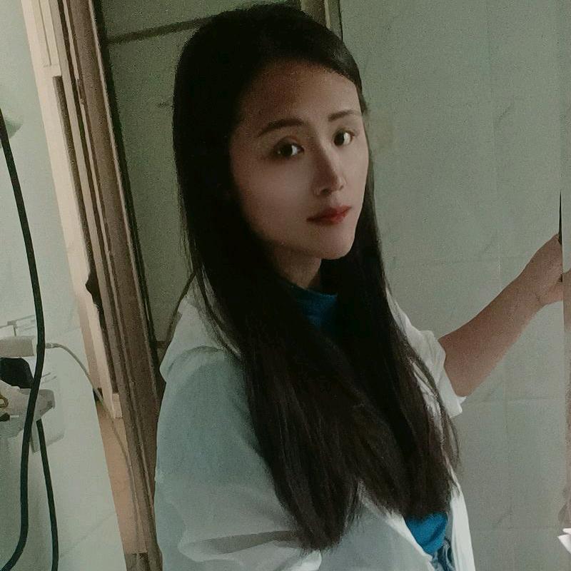 活在阴影下