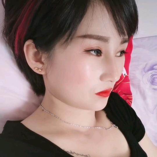 虎牙小姐姐