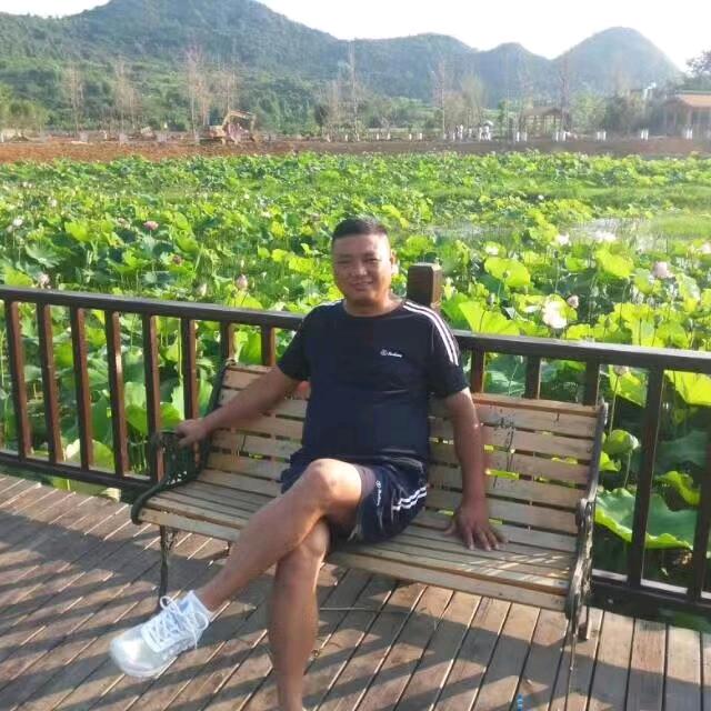 肤肤笑+二手车
