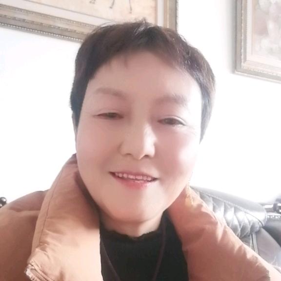 王小青