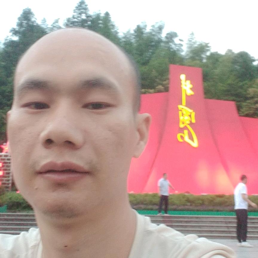 小亮