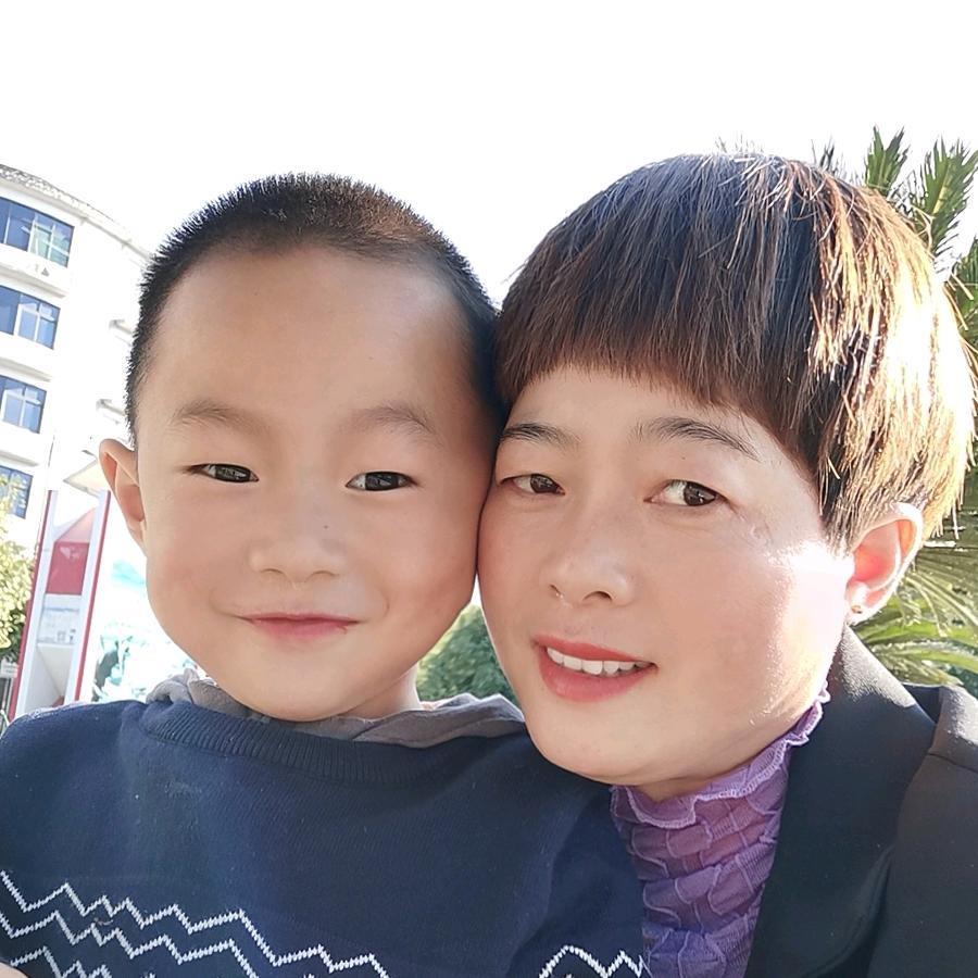 三清山汪导(陪爬)