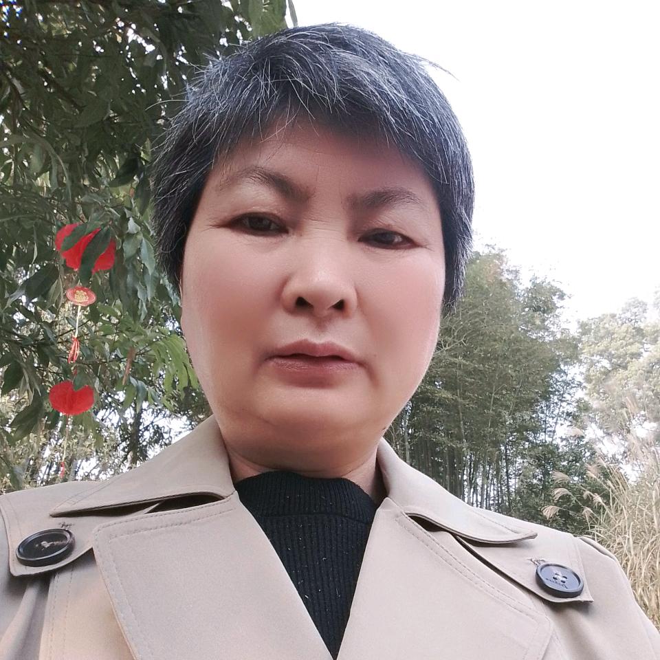 刘四妹（铜鼓队）