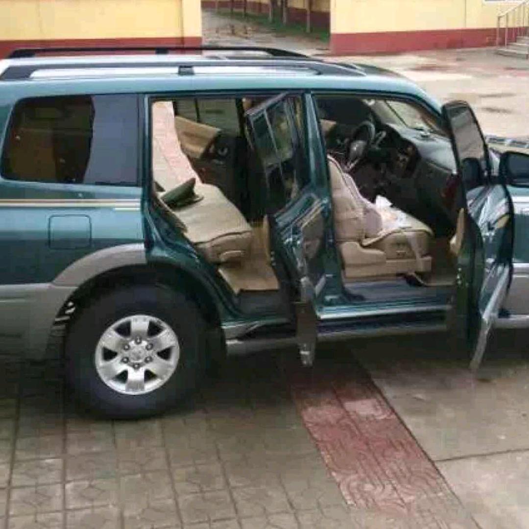斯文小怪兽