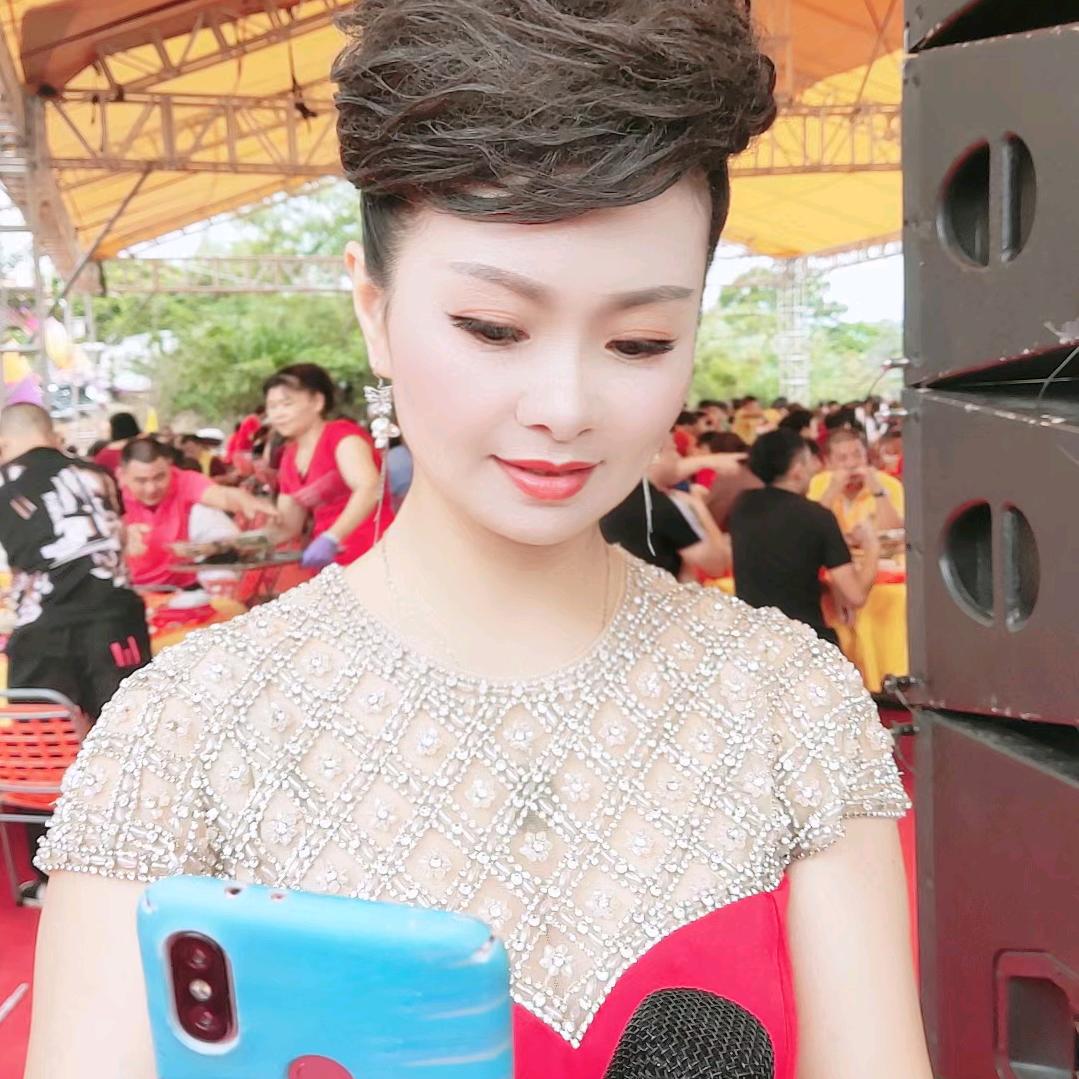 雅兰（厦门喜娘）