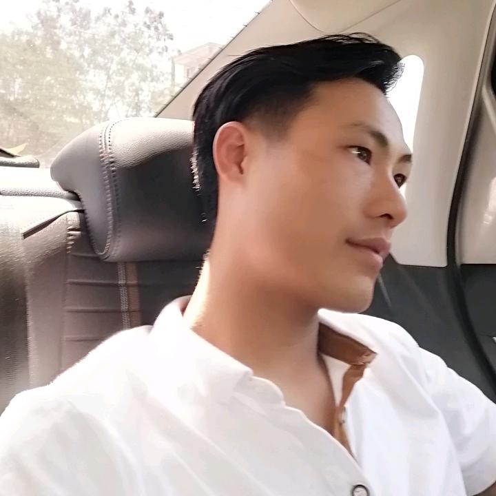 黄先生(☝｀˘ω˘)☝