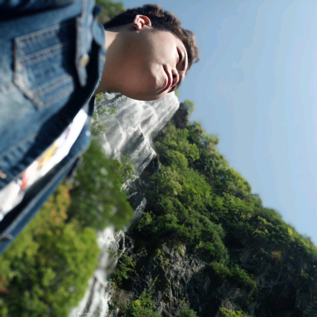请喊我☛小锅锅