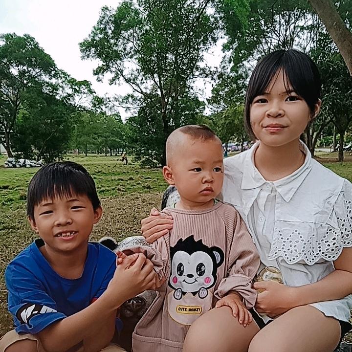 开心你就大笑江湖呗