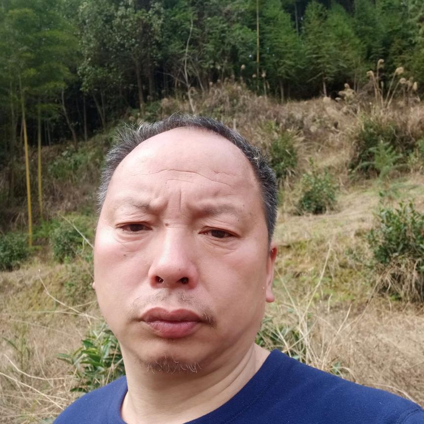 珍惜眼前人周满春、、