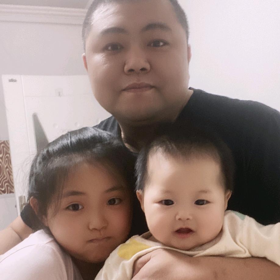 华哥的一家生活
