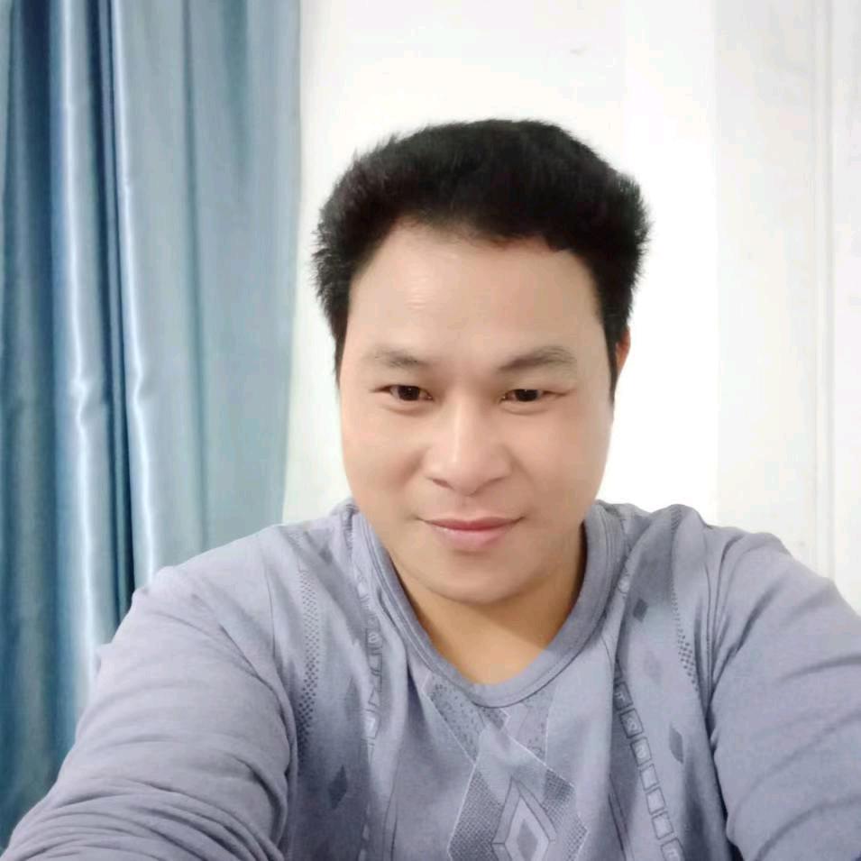 小帅哥