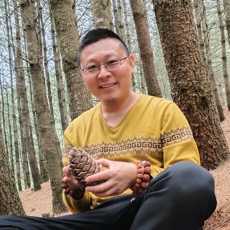 山哈喜欢越野车