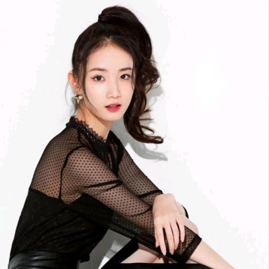 红玫瑰🌹🌹
