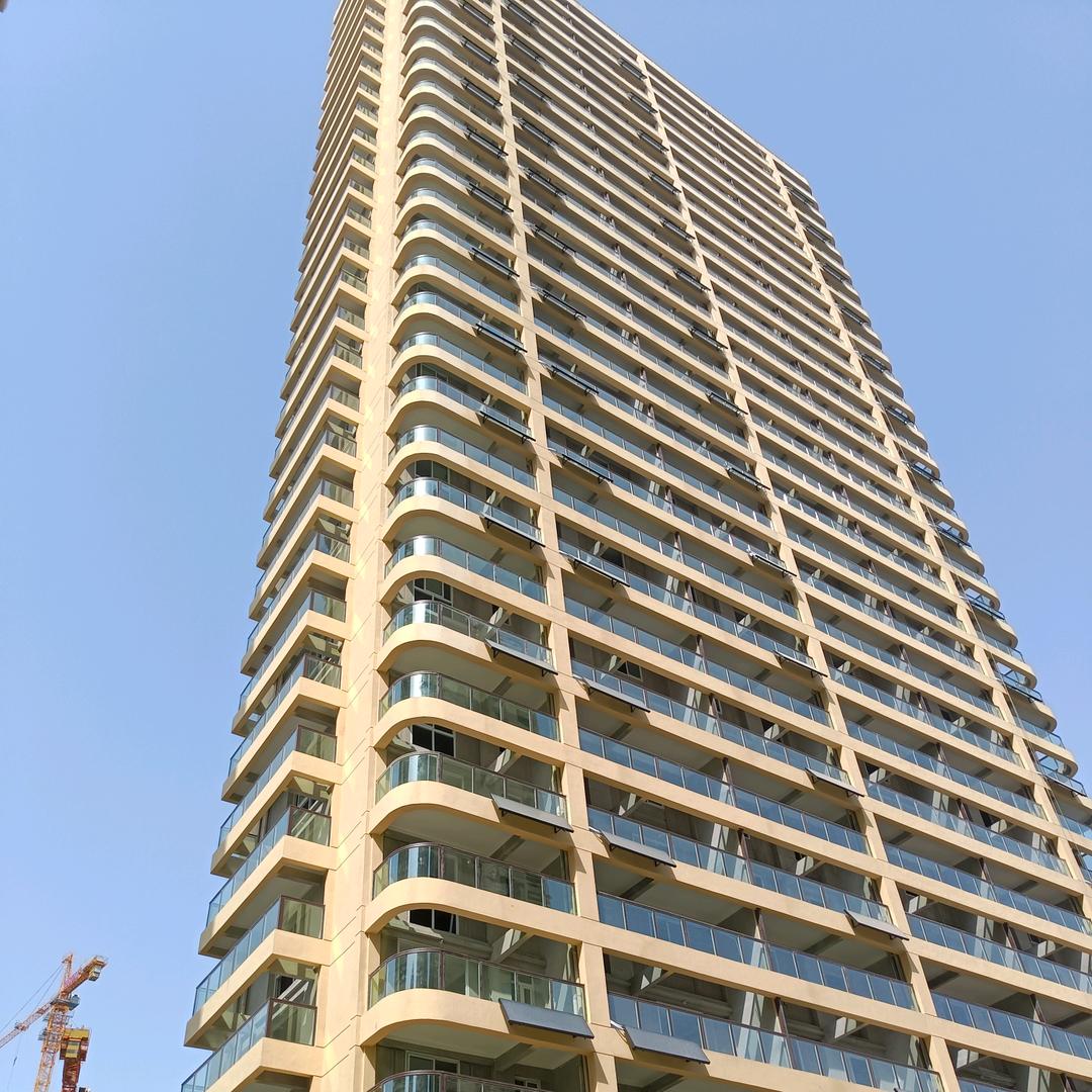 飞，外墙工艺水包砂，砂包砂冠晶石凹深槽