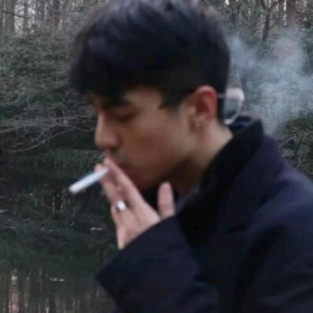 蠢蠢欲动