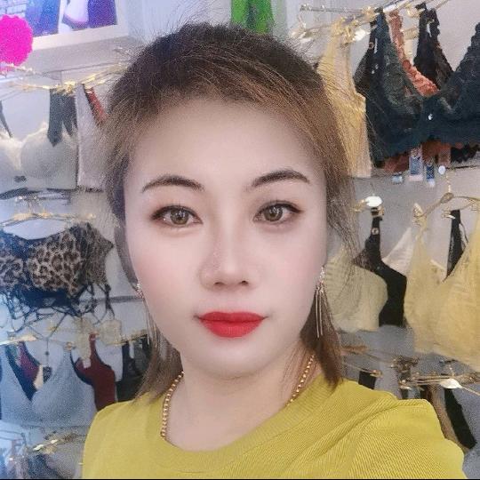 临河 内衣 海霞