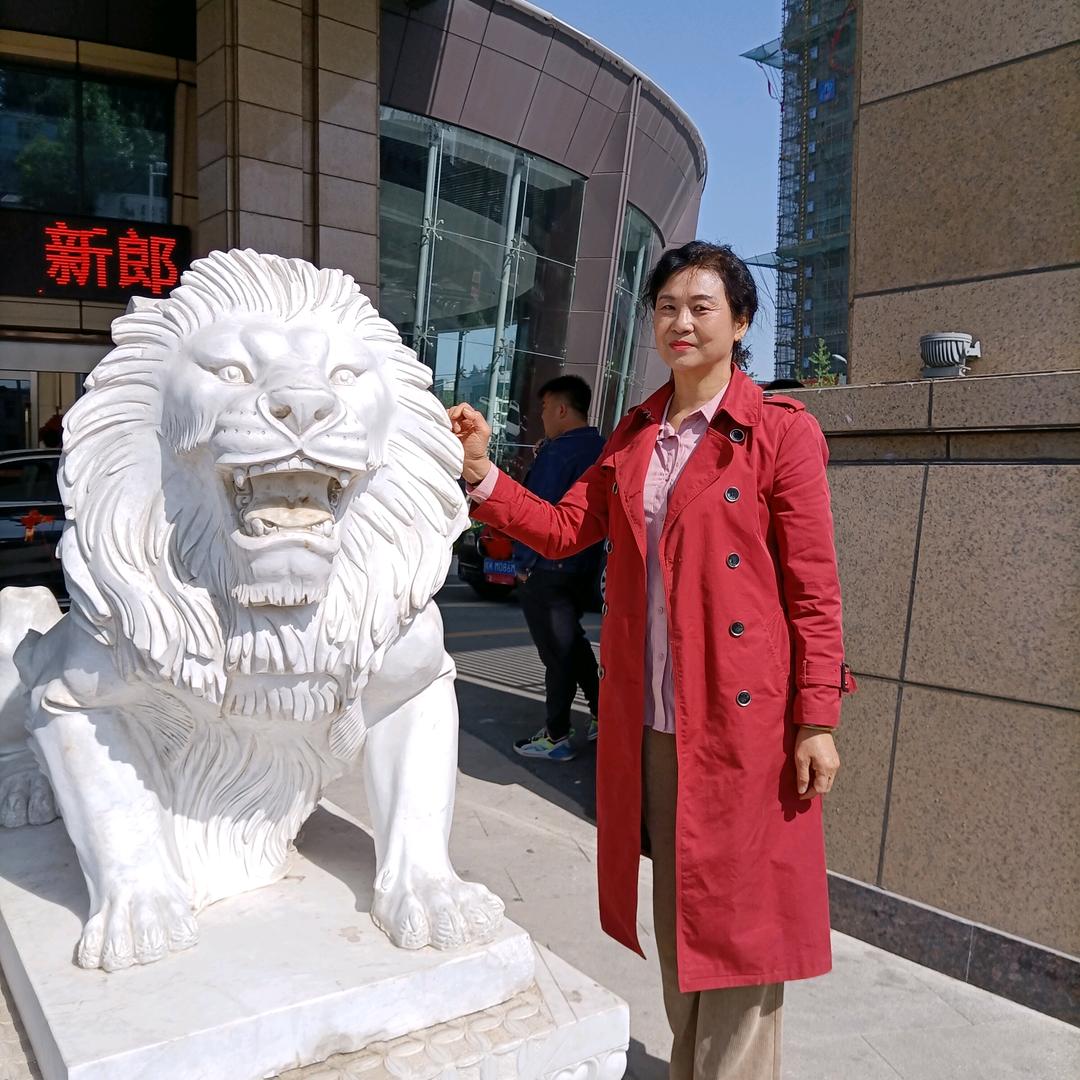 刘素琴