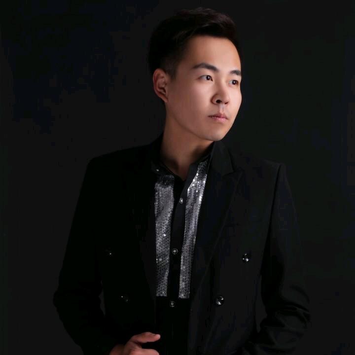 至尚文化  Mr.Li
