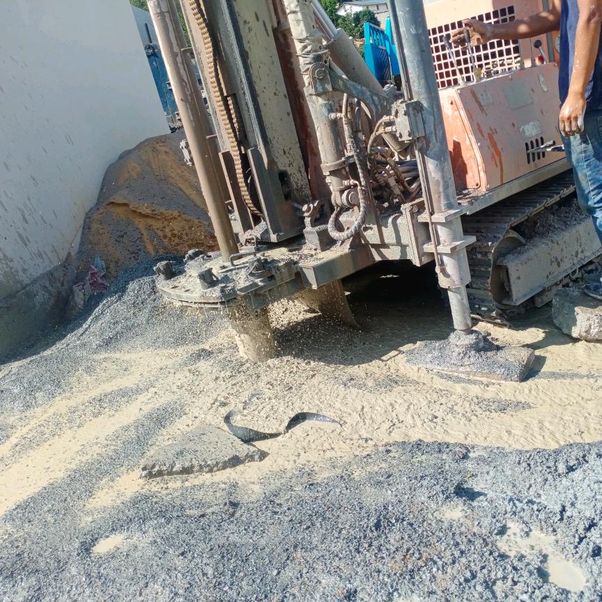 云南小王钻井队