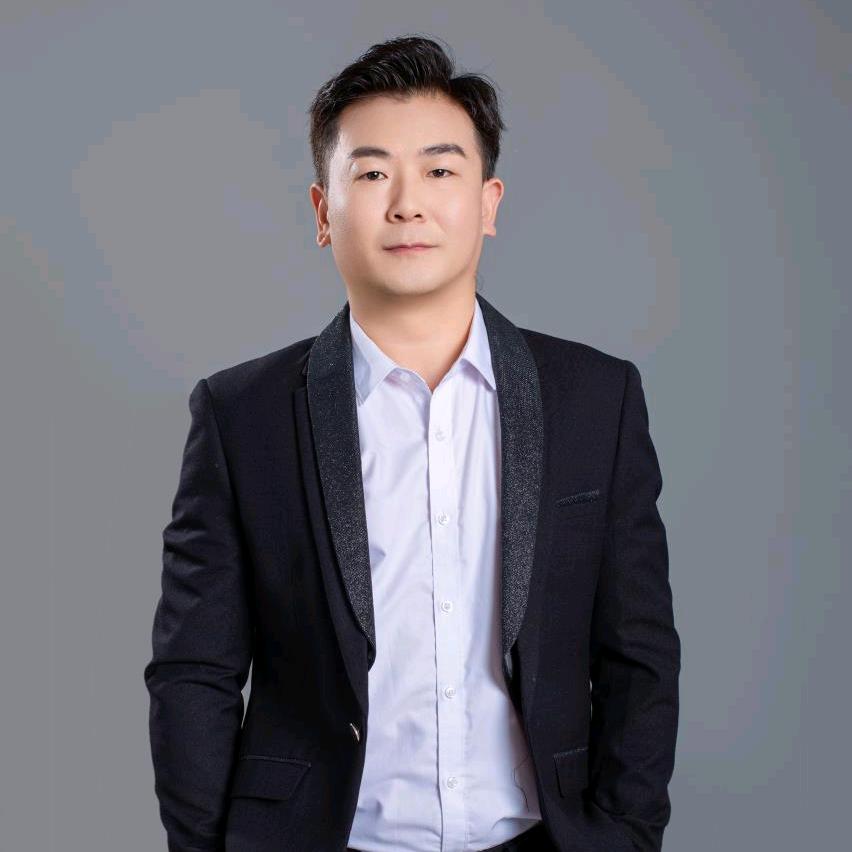 何處不相馮