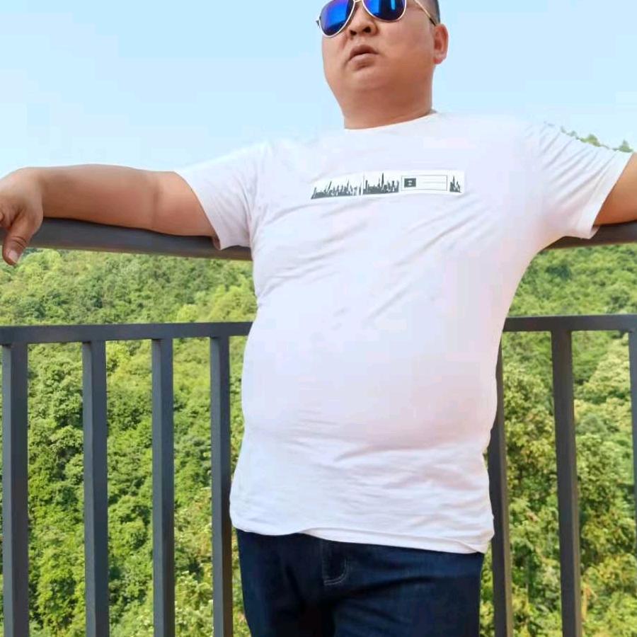 胖子农村宴席一条龙服务。13657901