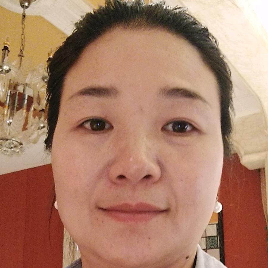 峰华石材芳姐