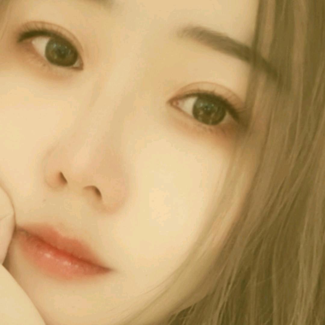 卖辣椒酱的小女人