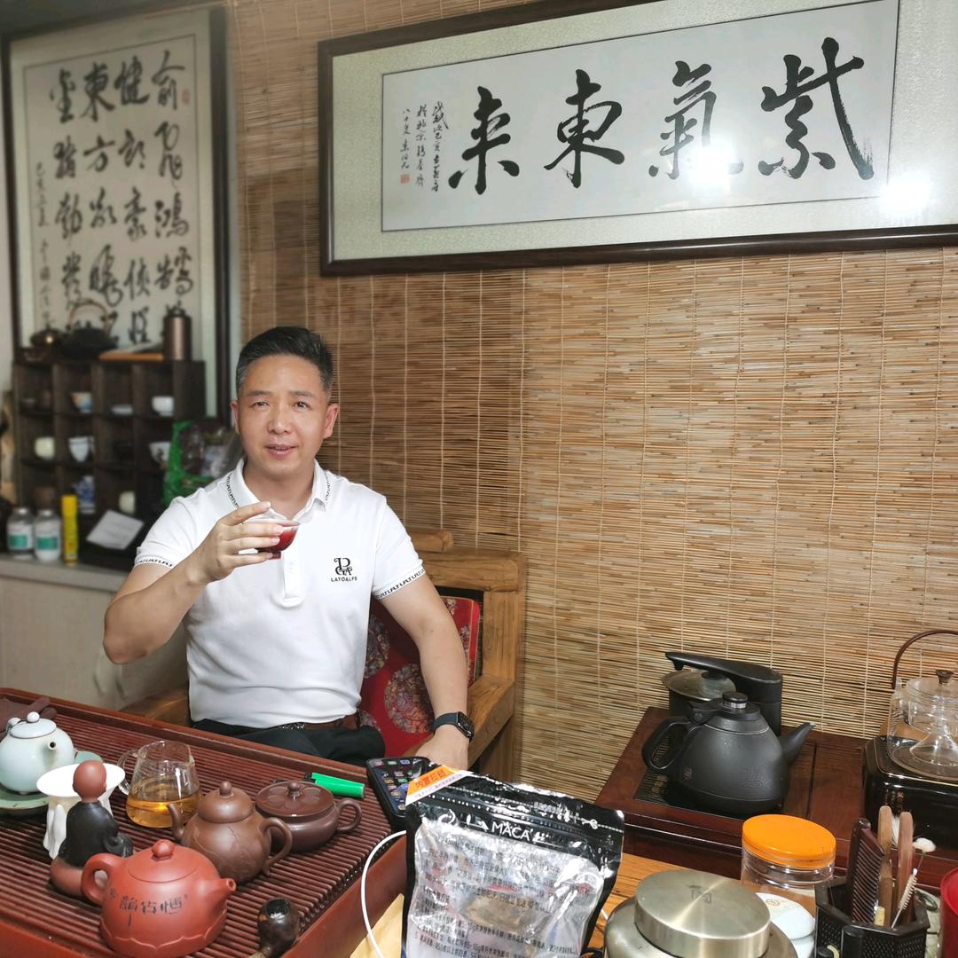 启东市旧厂烧烤（小鱼儿）