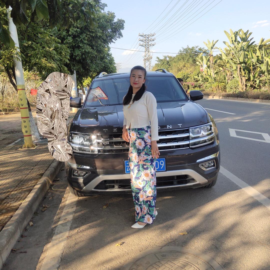 小  龙  女💃🏻💄💋