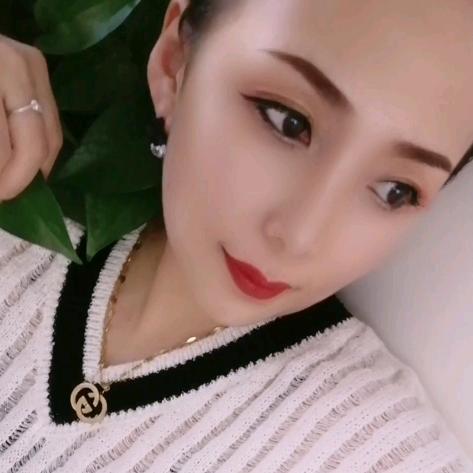姐，打小就很淘..