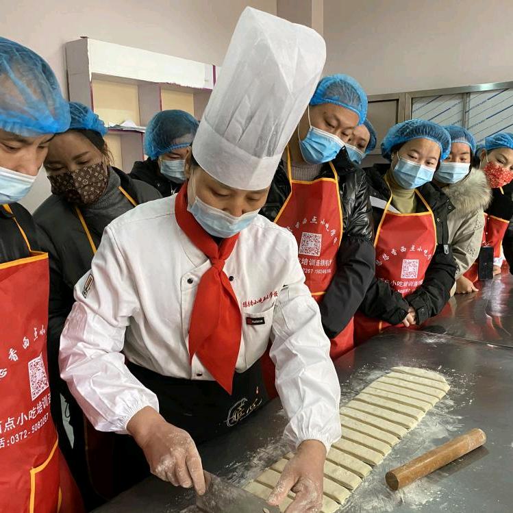 安阳饭饭而谈餐饮管理有限公司官方账号