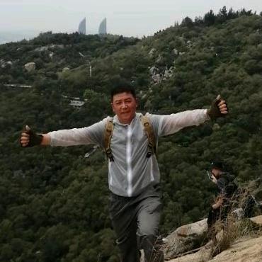 奔六小伙