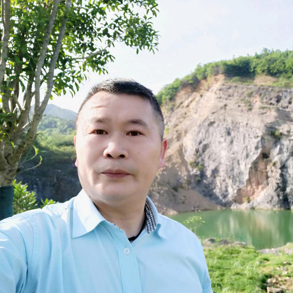 刚哥和他的胖子堂客