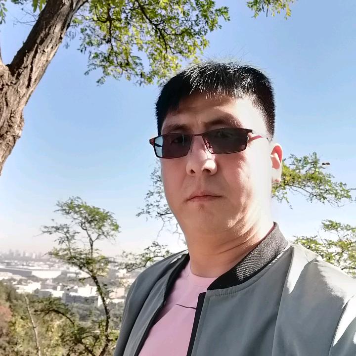 奋斗者
