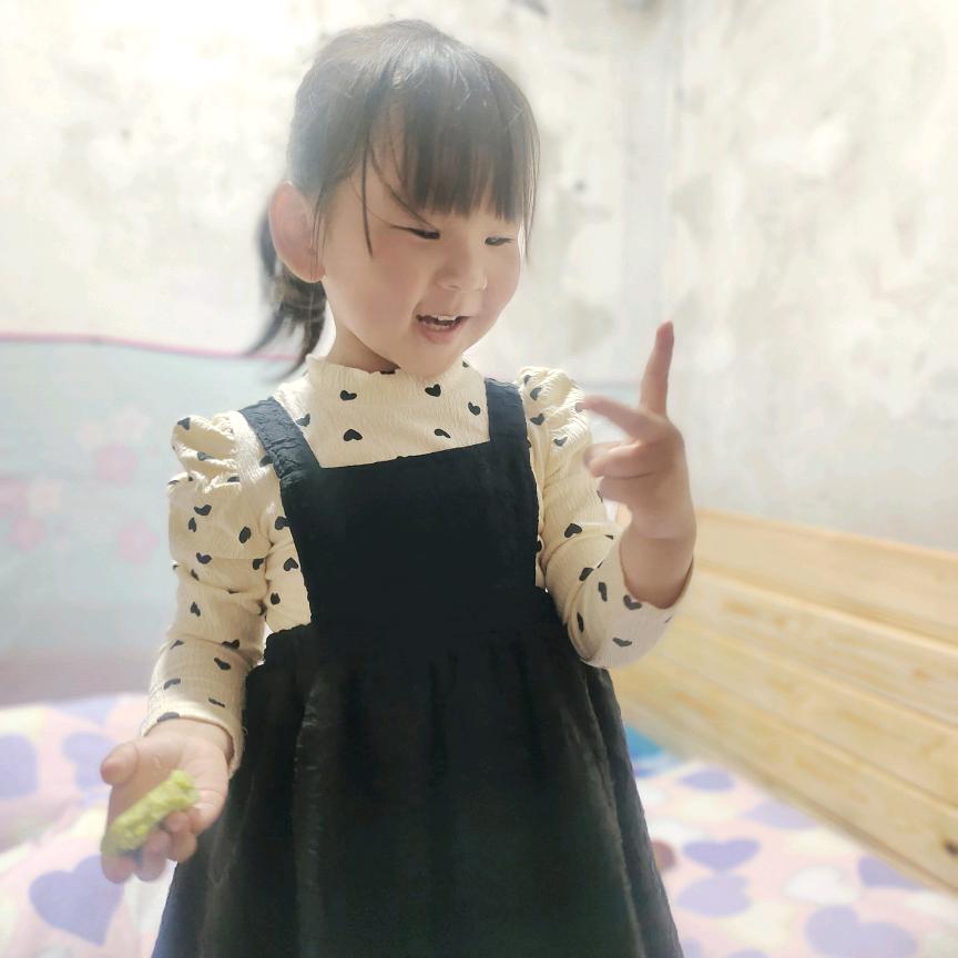 思 思