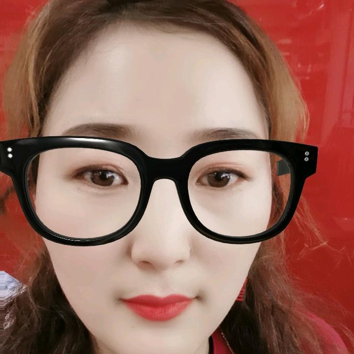 爱吃火锅的小老鼠