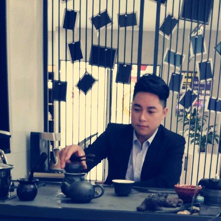 宏创装饰龙师傅