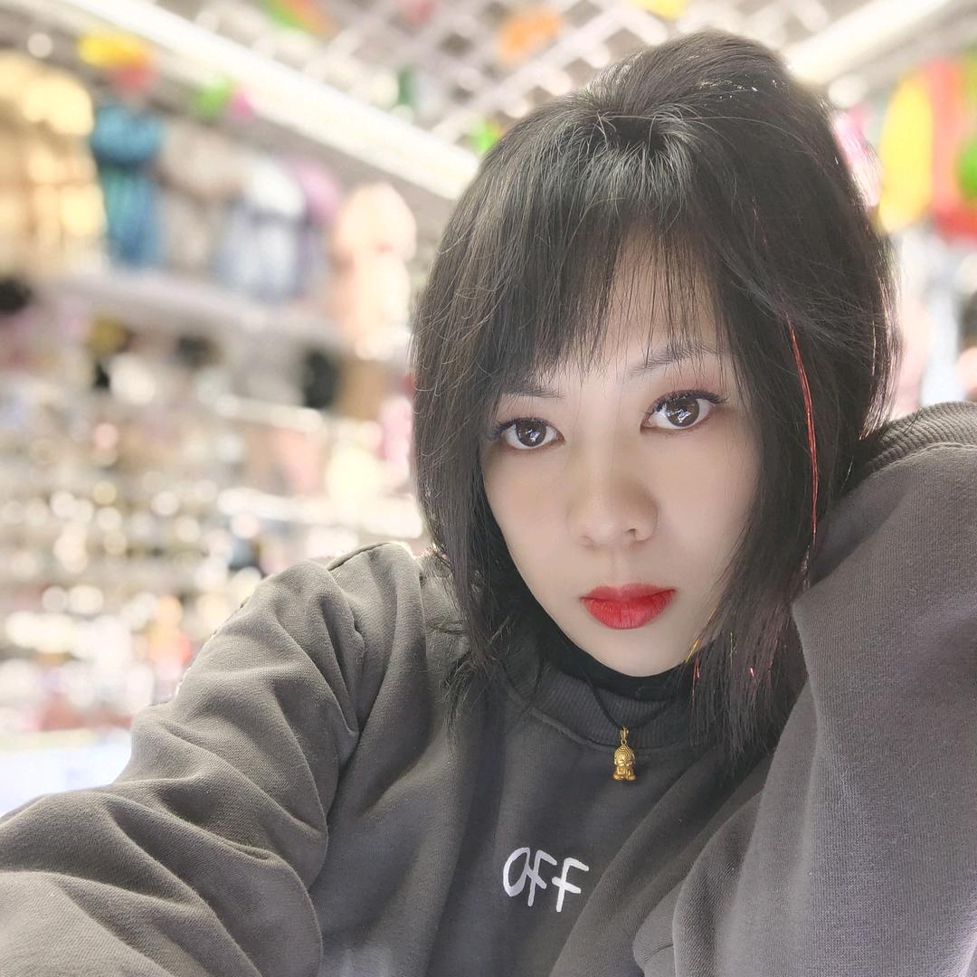 周二红