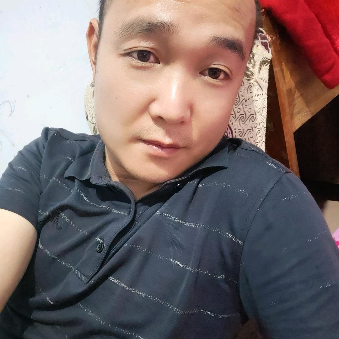 萝卜头