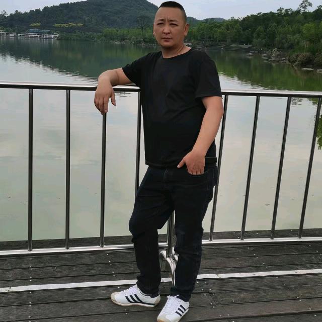 王华勇