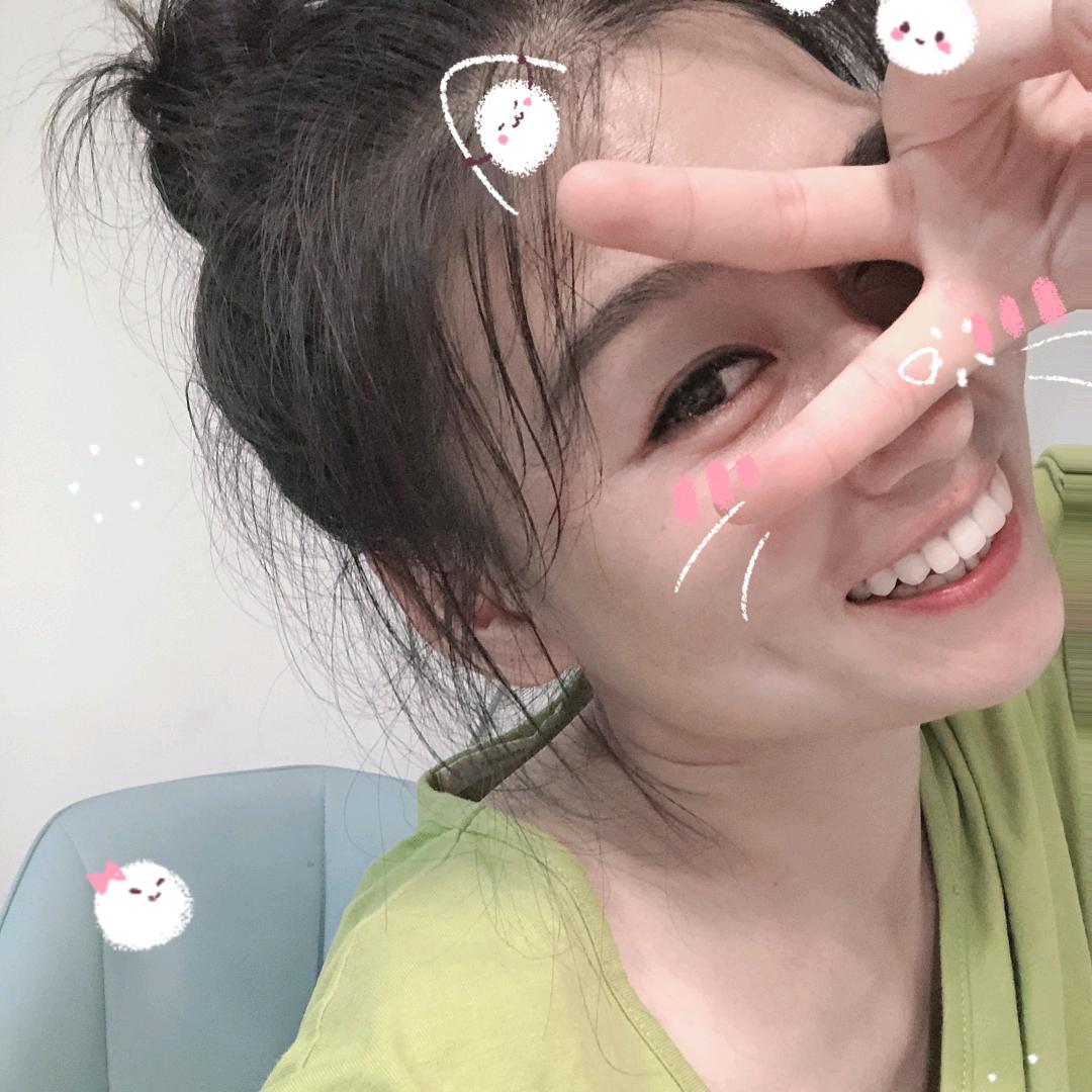 是蔡蔡吖