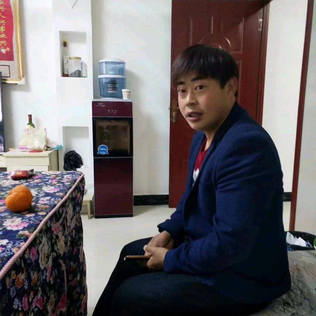 贾召平