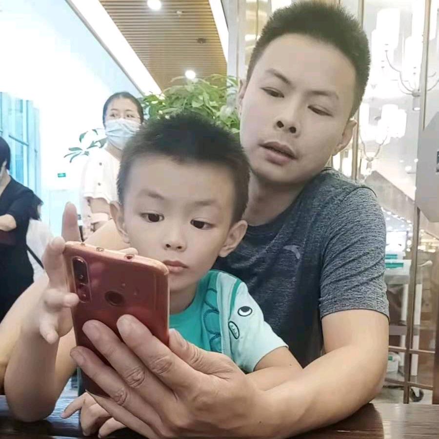 华诚不干胶  ，离型纸