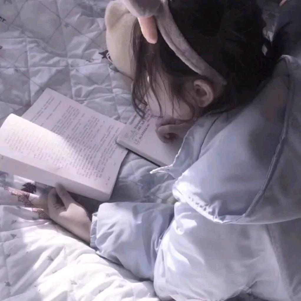 陌璃在努力呀.♡