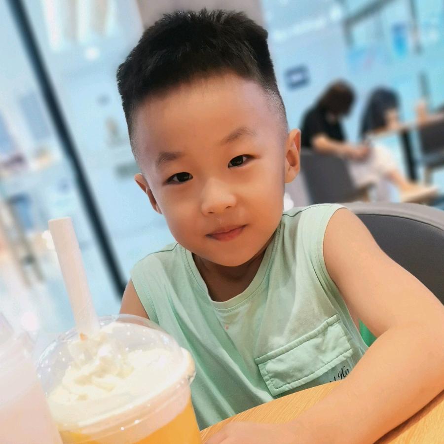 今天要开心٩(ˊωˋ*)و✧）