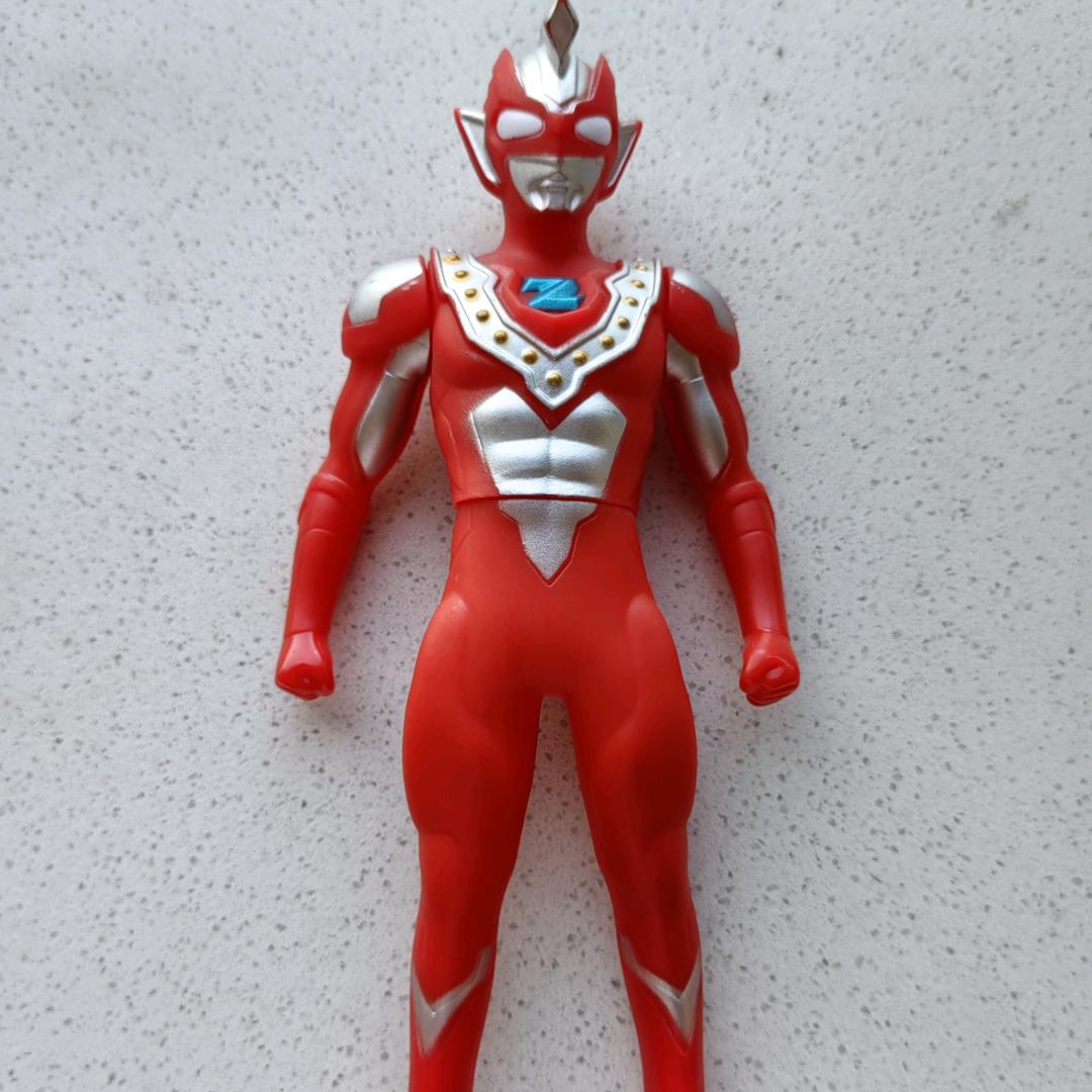 奥特曼卡片桃子